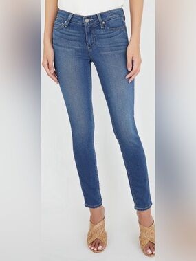 PAIGE Skyline ankle Peg Jeans 26